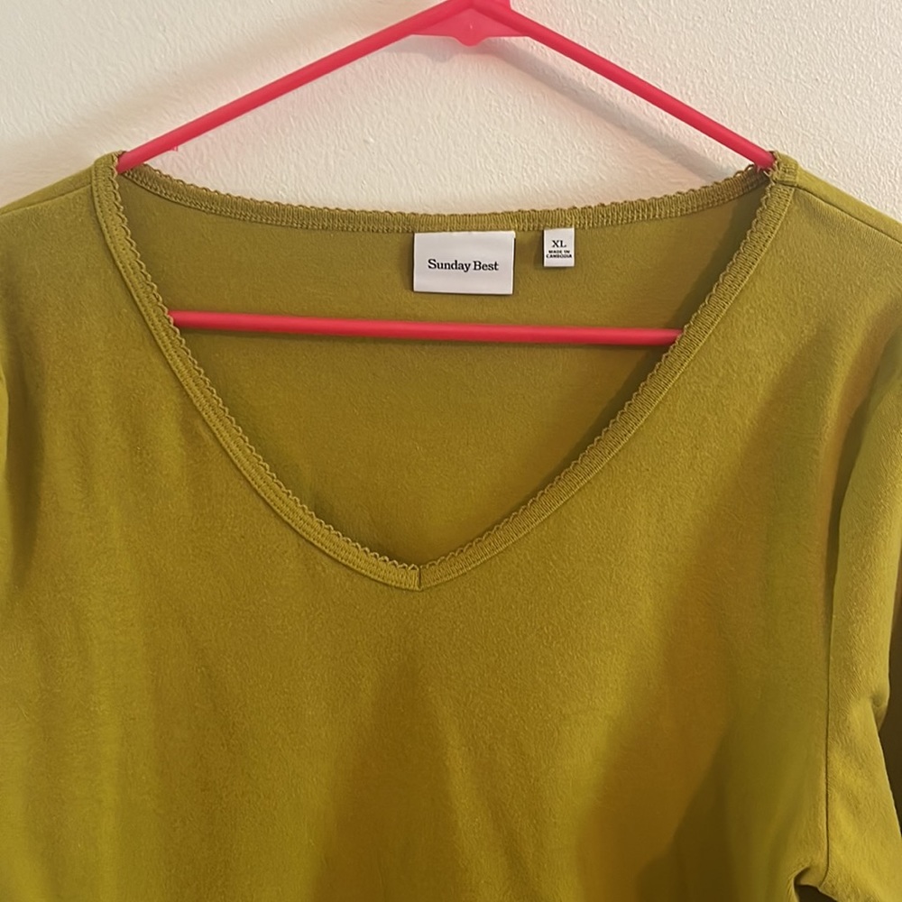 Sunday Best Green Long Sleeve Top - Picture 5 of 8